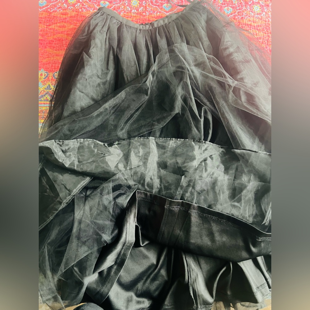 5 layers TuTu Skirt 🖤 - Picture 3 of 10